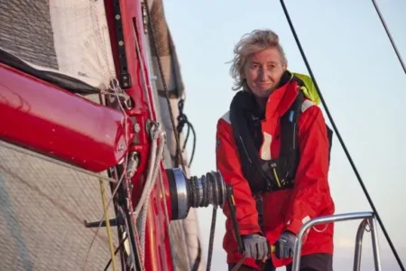 Von der Vendée Globe ins französische Parlament – Catherine Chabaud ist Meeresministerin