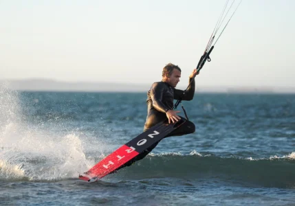 Es war ein Wal: Geheimnis um den Tod von Extrem-Kitesurfer Graham Howes gelüftet