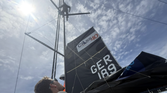 Globe40: Burke und Fink beenden Leidenszeit – Zurück in La Réunion