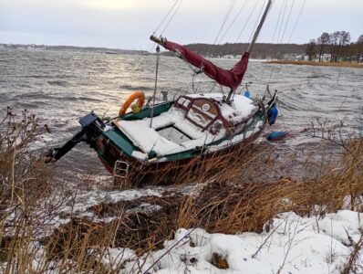 Herrenlose Boote: Was passiert eigentlich damit? Wer trägt die Kosten?