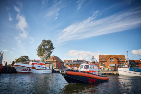 Im Hafen erkrankt: DGzRS bringt Segler aus Maasholm an Steg