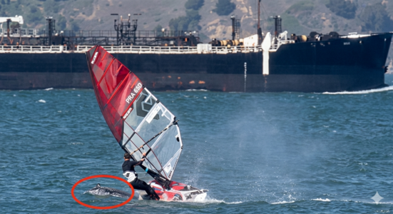 Wal-Kontakte: Schwerer Crash bei der Golden Gate Bridge – Optisegler überrascht