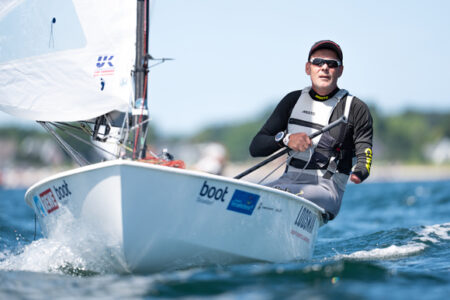 Kieler Woche: 15-maliger Weltmeister übernimmt FD-WM-Führung – Erik Scheidt im ILCA vorne