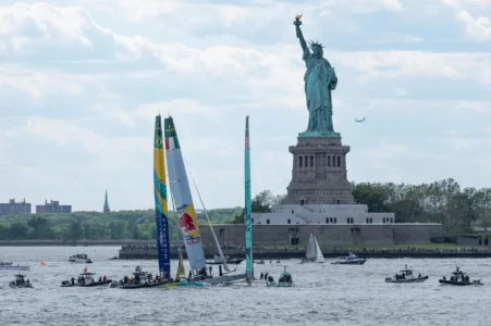 SailGP Crash in New York: Heimteam überfährt zwei Gegner – Deutschland Null Punkte