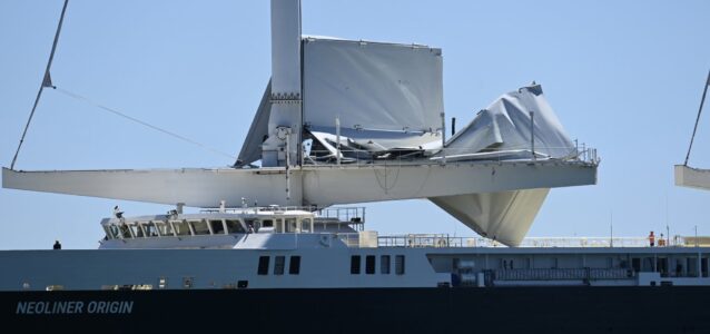 Größter Frachtsegler der Welt: 1.000 qm Hightech-Segel in Fetzen – warum die Reederei deutliche Kritik übt