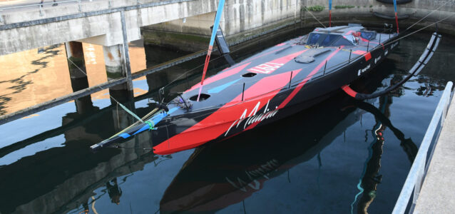 Boris Herrmanns neuer IMOCA – Malizia 4 schwimmt, sieht klasse aus und steht schon unter Zeitdruck